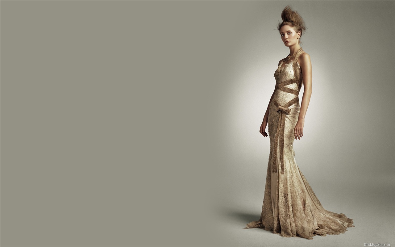 Mischa Barton krásnou tapetu (2) #19 - 1280x800