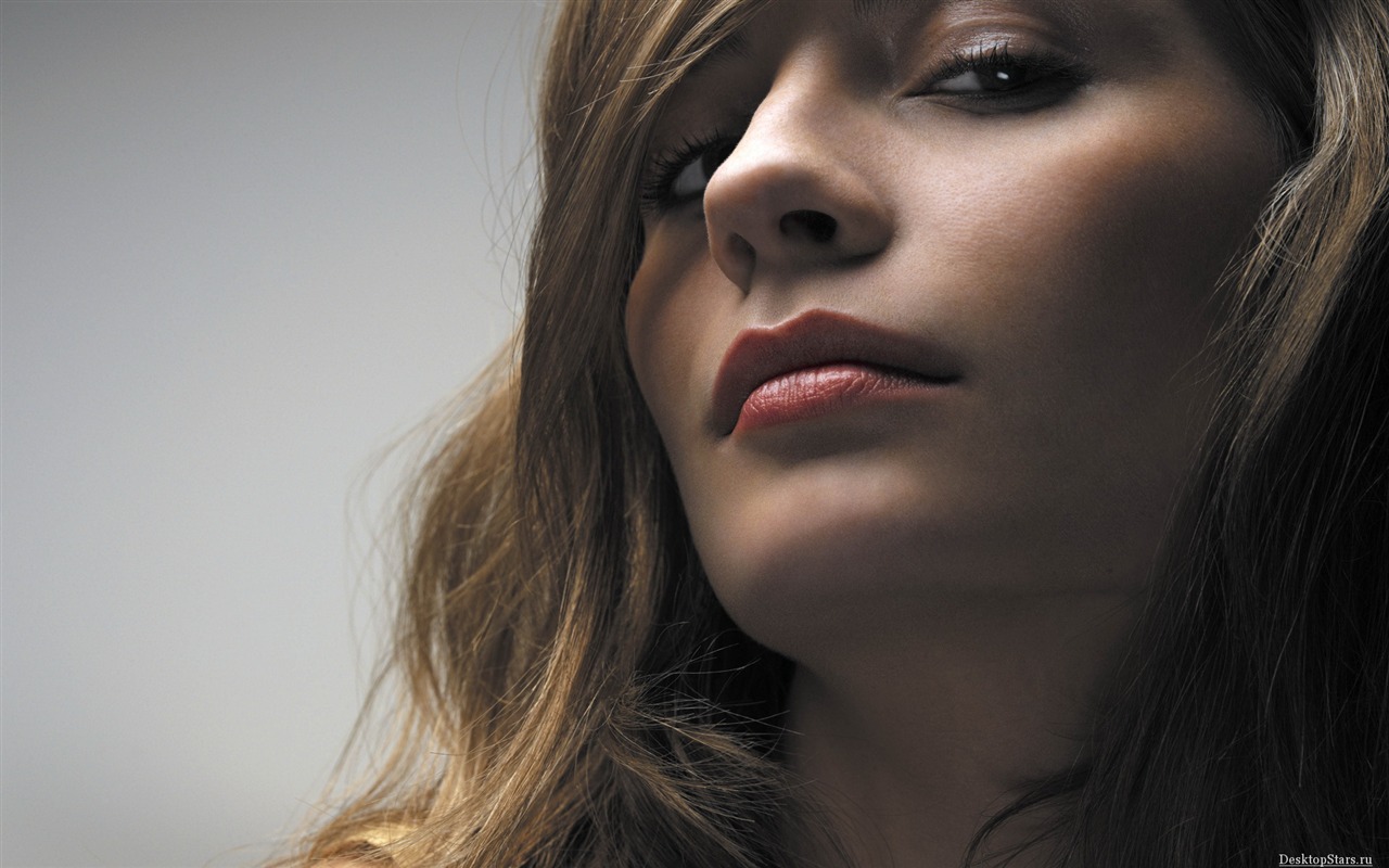 Mischa Barton beautiful wallpaper (2) #32 - 1280x800