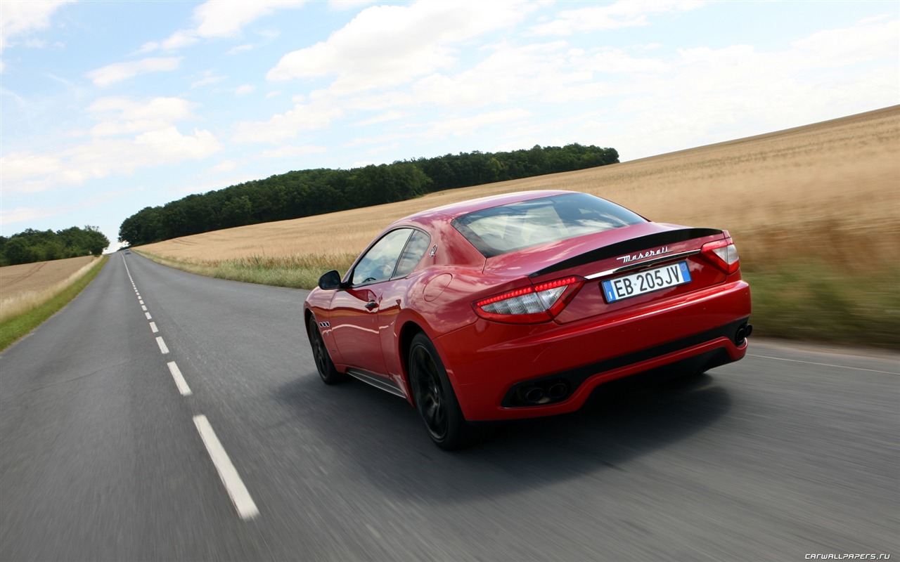 Maserati GranTurismo - 2010 HD wallpaper #4 - 1280x800