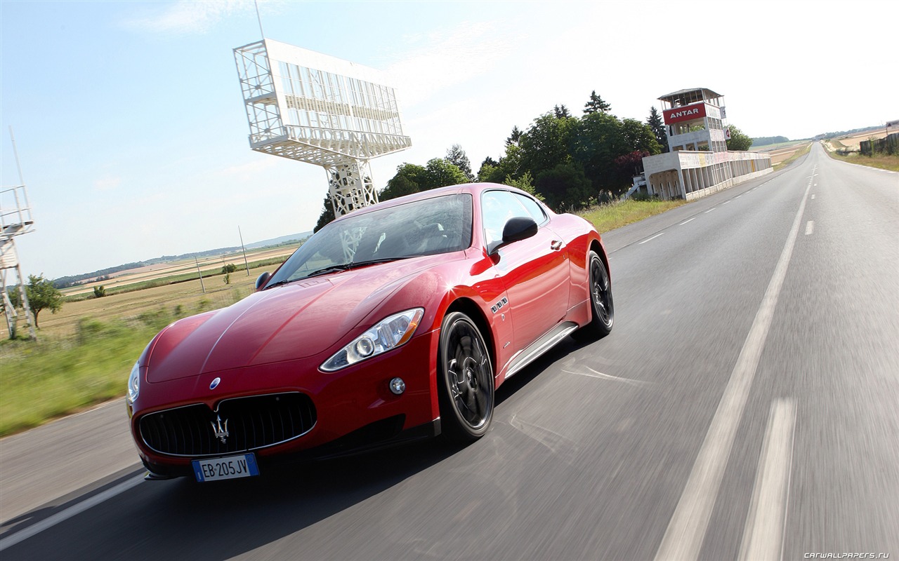 Maserati GranTurismo - 2010 HD tapetu #11 - 1280x800