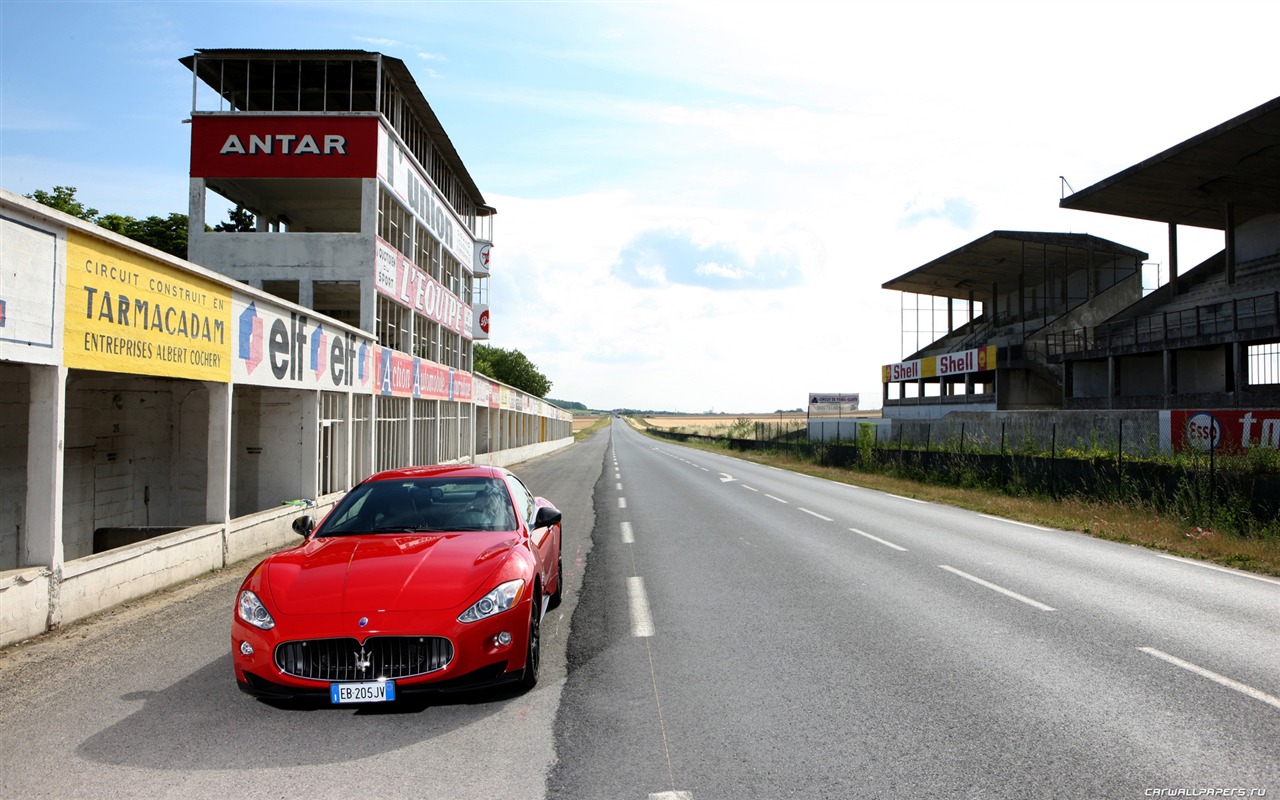 Maserati GranTurismo - 2010 HD wallpaper #16 - 1280x800