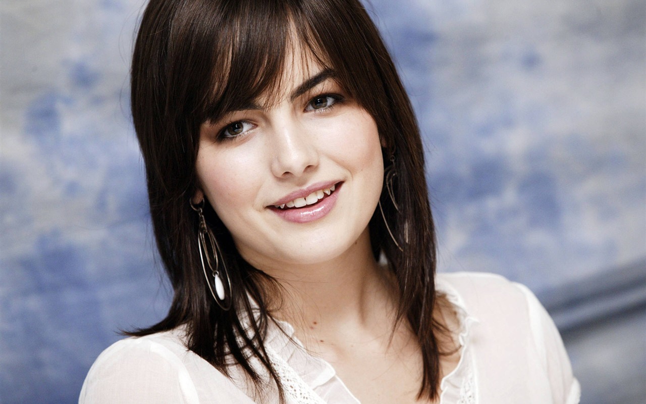 Camilla Belle hermosos fondos de escritorio #4 - 1280x800