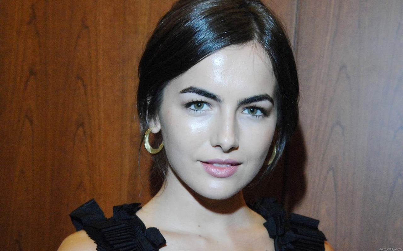 Camilla Belle hermosos fondos de escritorio #13 - 1280x800