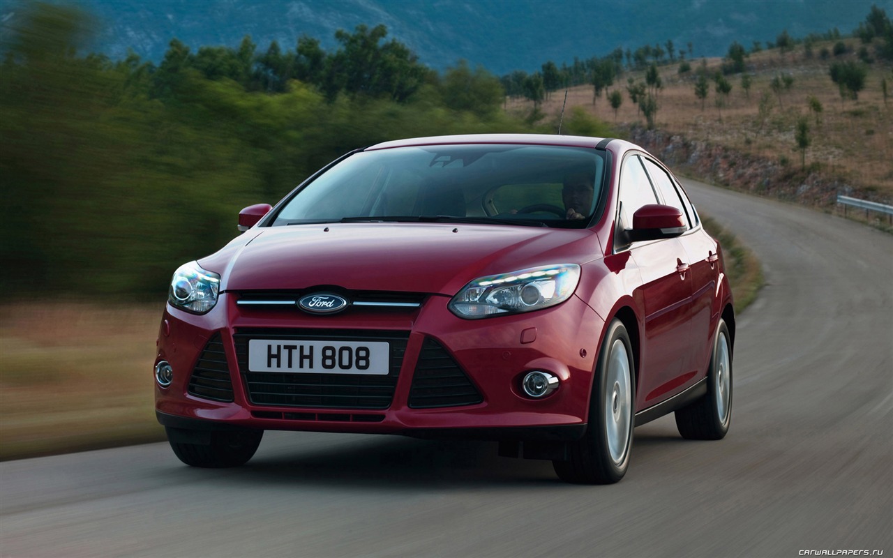 Ford Focus Hatchback 5-door - 2011 HD wallpaper #12 - 1280x800
