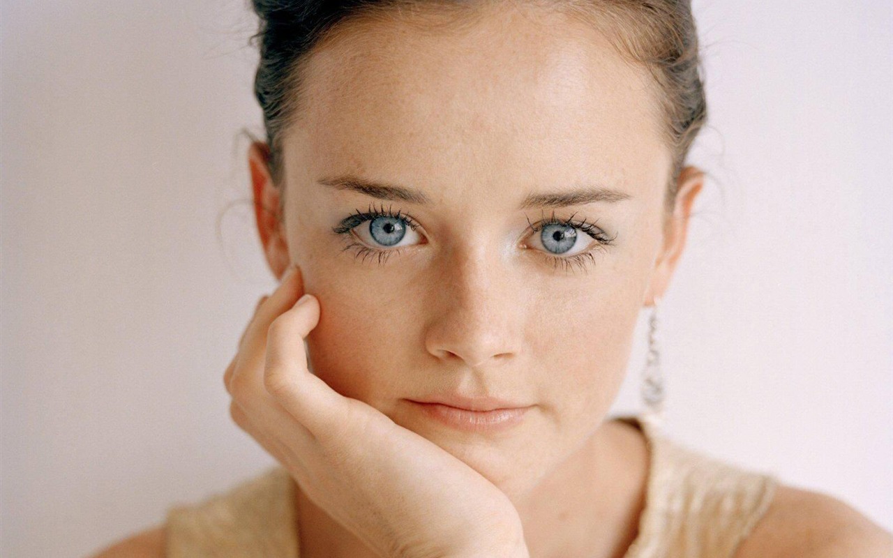 Alexis Bledel beautiful wallpaper #10 - 1280x800