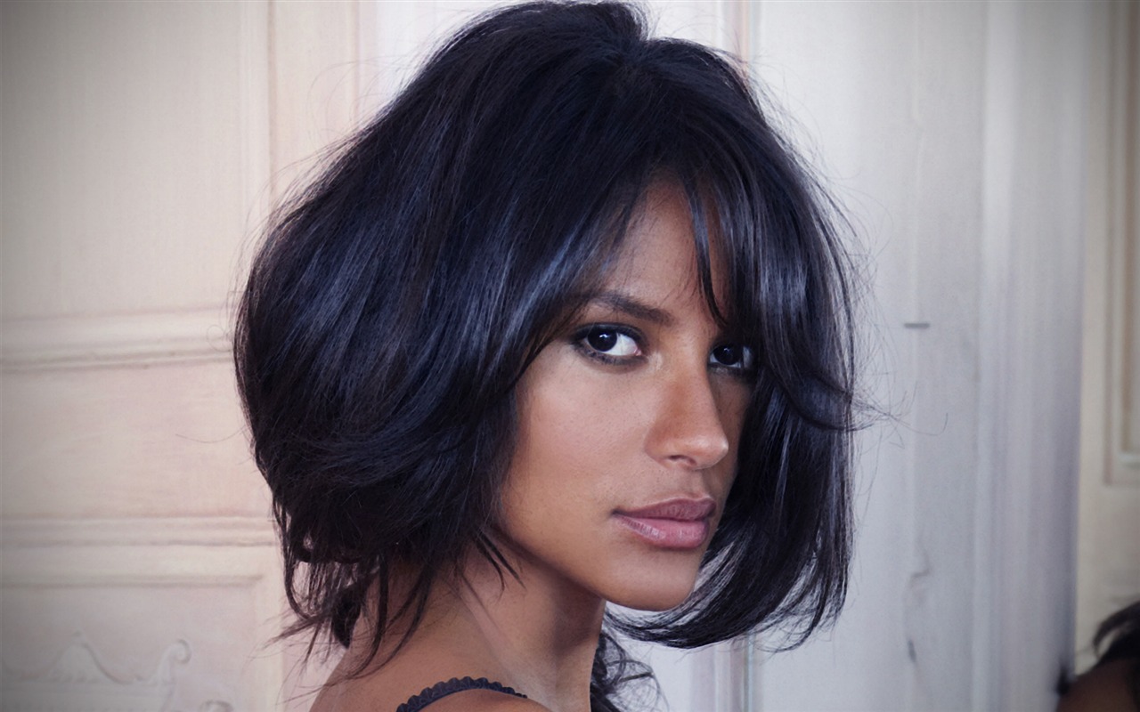 Emanuela De Paula 伊曼紐爾·德寶拉 美女壁紙 #9 - 1280x800