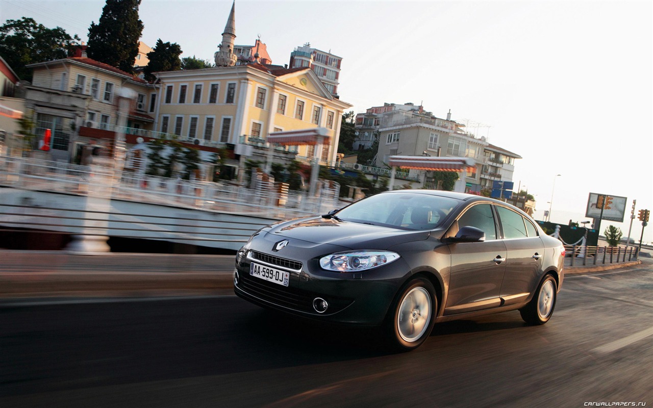Renault Fluence - 2009 HD Tapety na plochu #4 - 1280x800