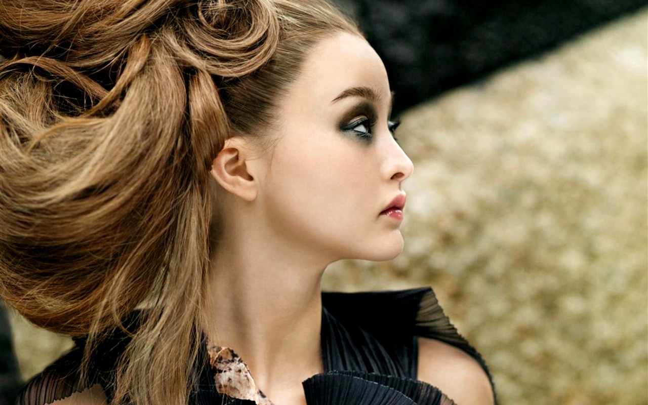 Devon Aoki beautiful wallpaper #15 - 1280x800