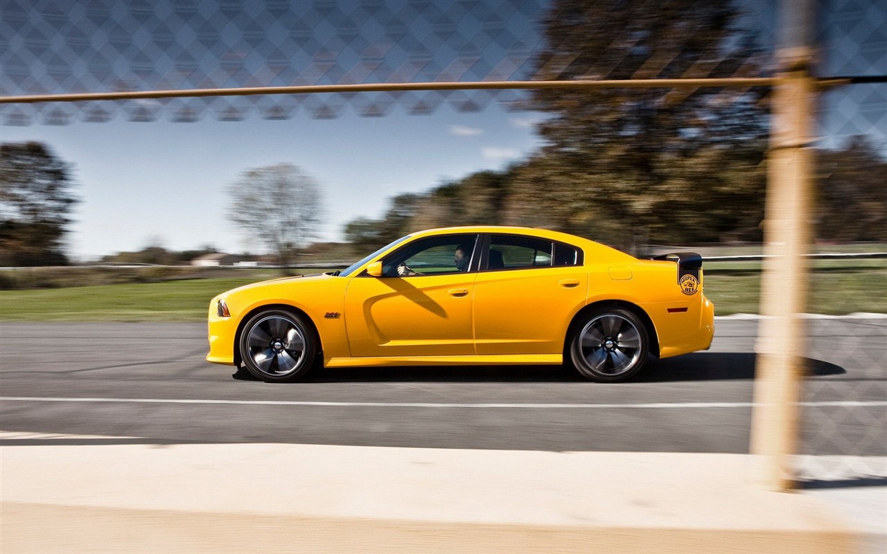 Dodge Charger sports car HD wallpapers #8 - 1280x800