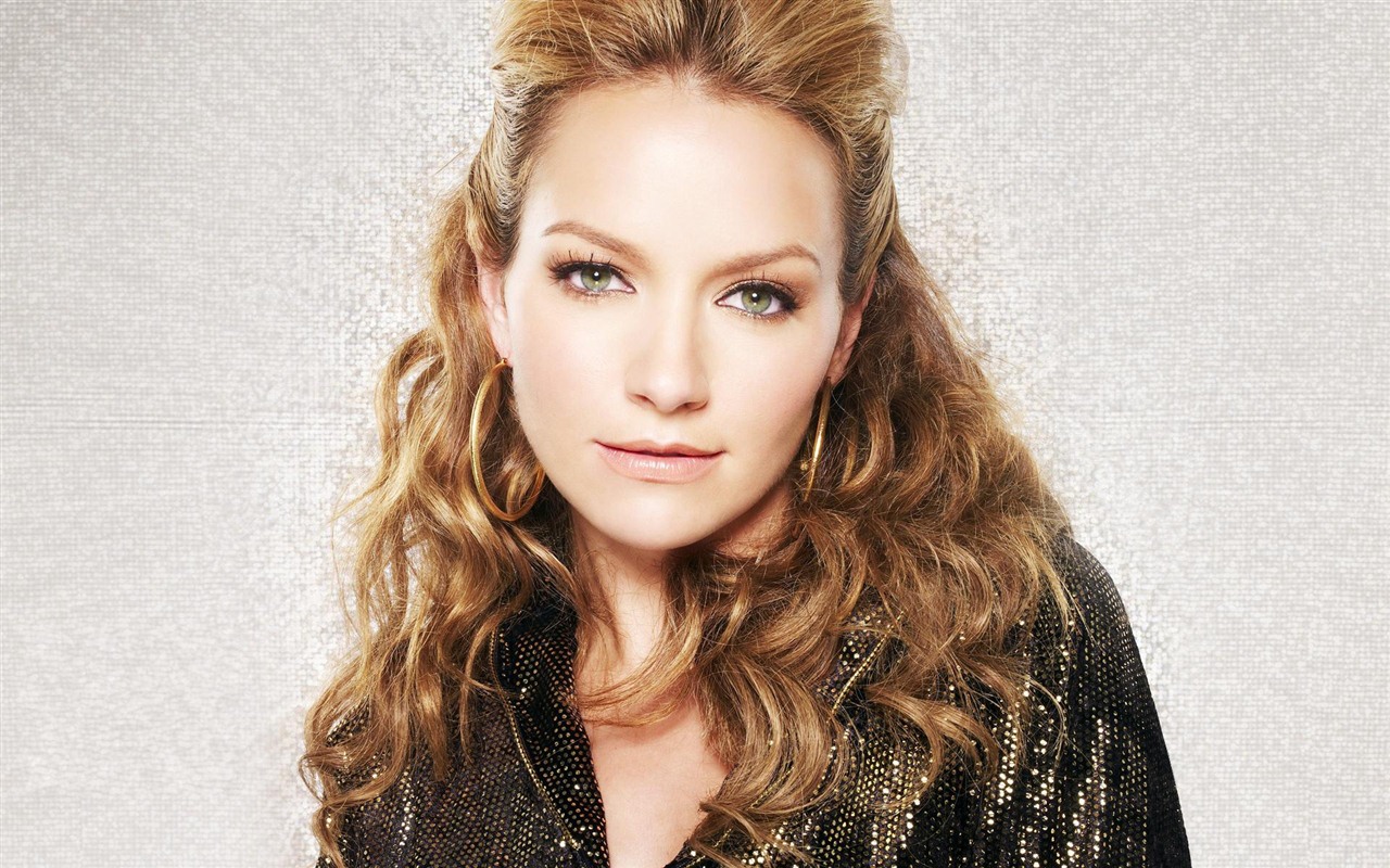 Becki Newton 貝基·紐頓 美女壁紙 #3 - 1280x800