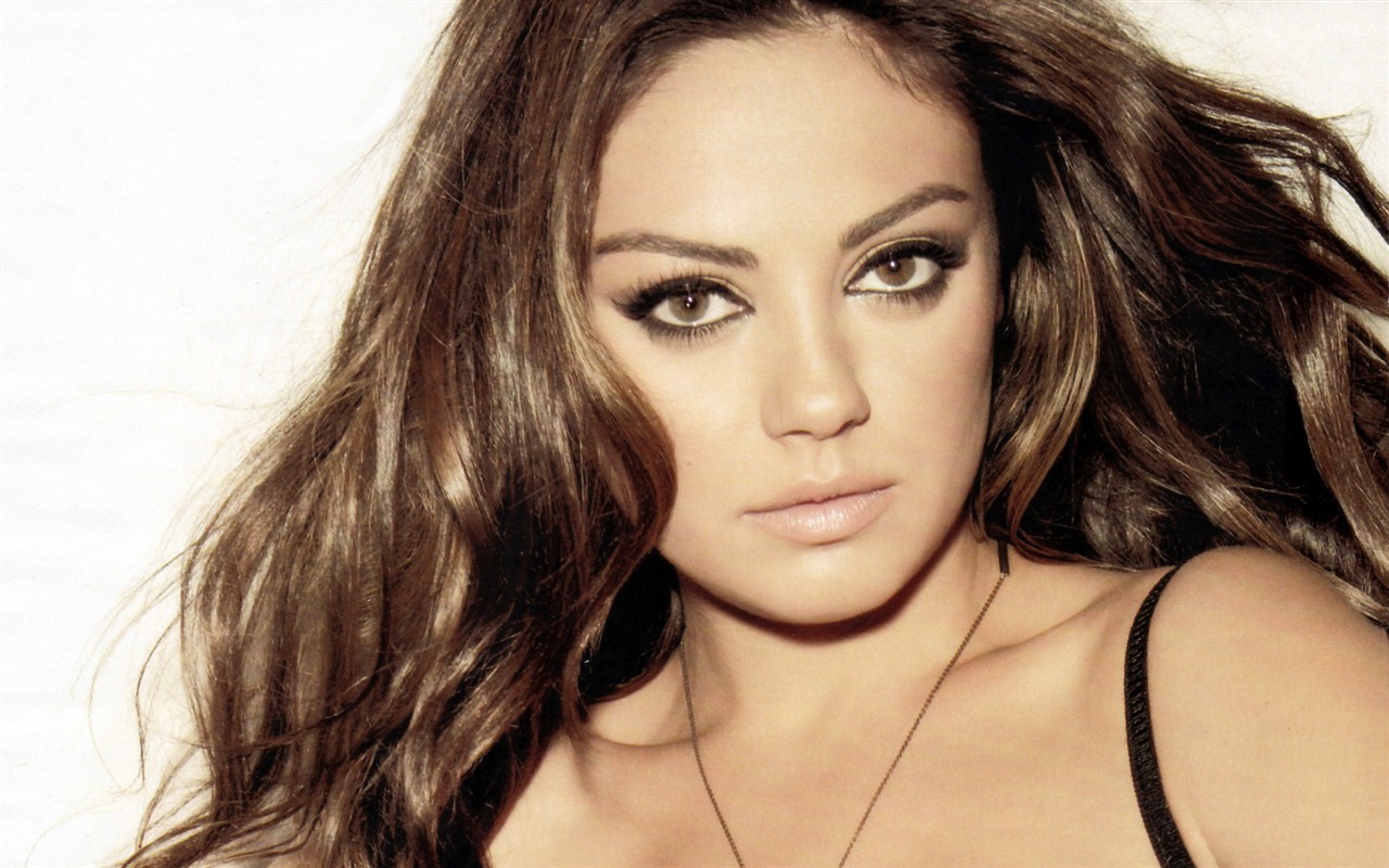 Mila Kunis krásné tapety na plochu #9 - 1280x800