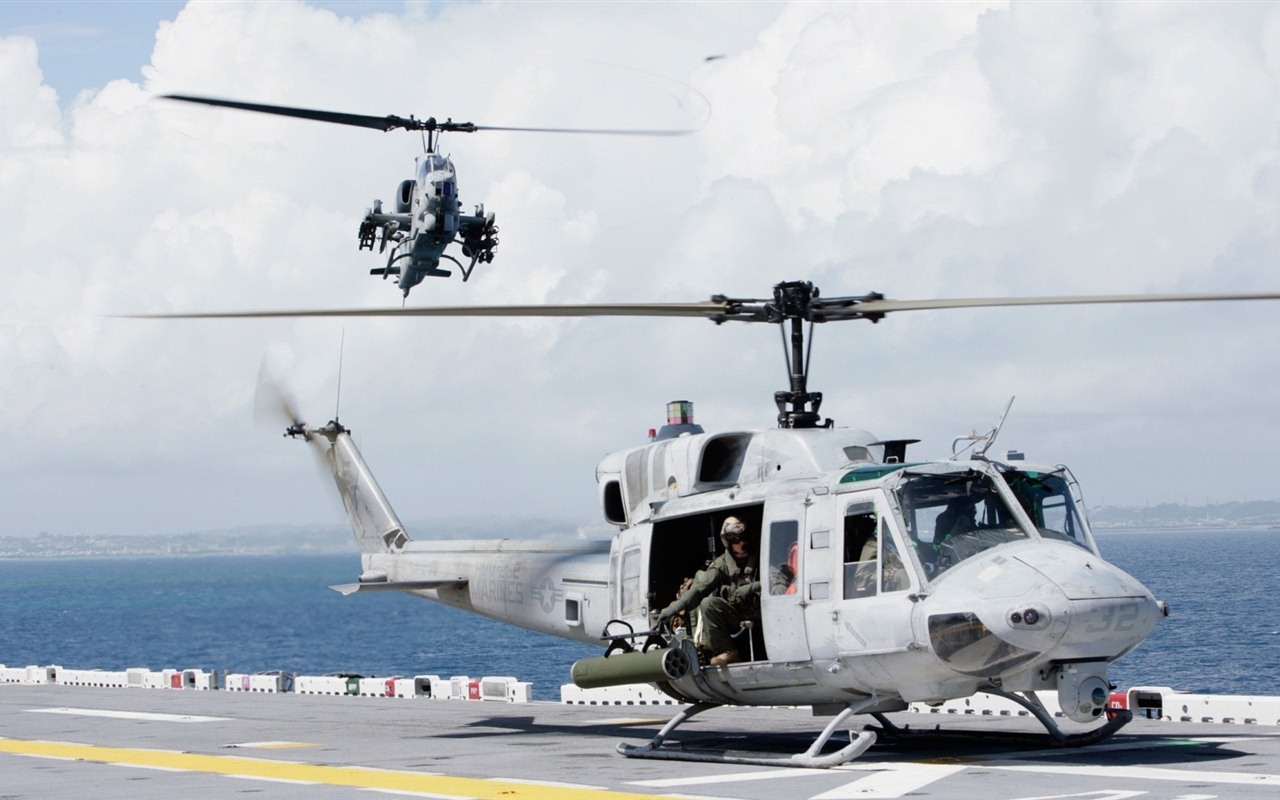 Military helicopters HD wallpapers #16 - 1280x800