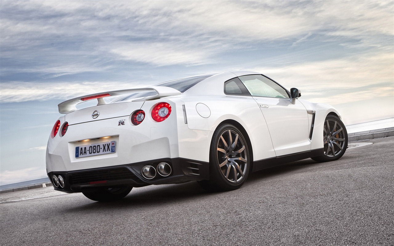 Nissan GT-R Egoist 2011 HD wallpapers #19 - 1280x800