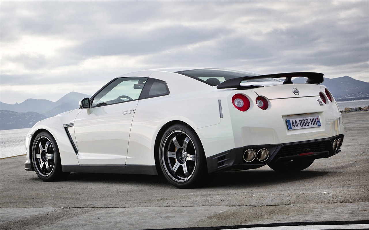 Nissan GT-R egoista 2011 HD tapety na plochu #36 - 1280x800