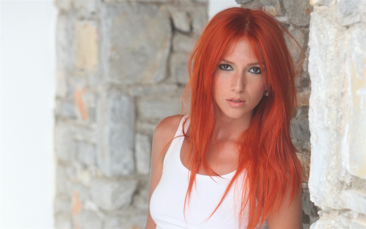 Adéla Popescu krásné tapety na plochu #7 - 1280x800