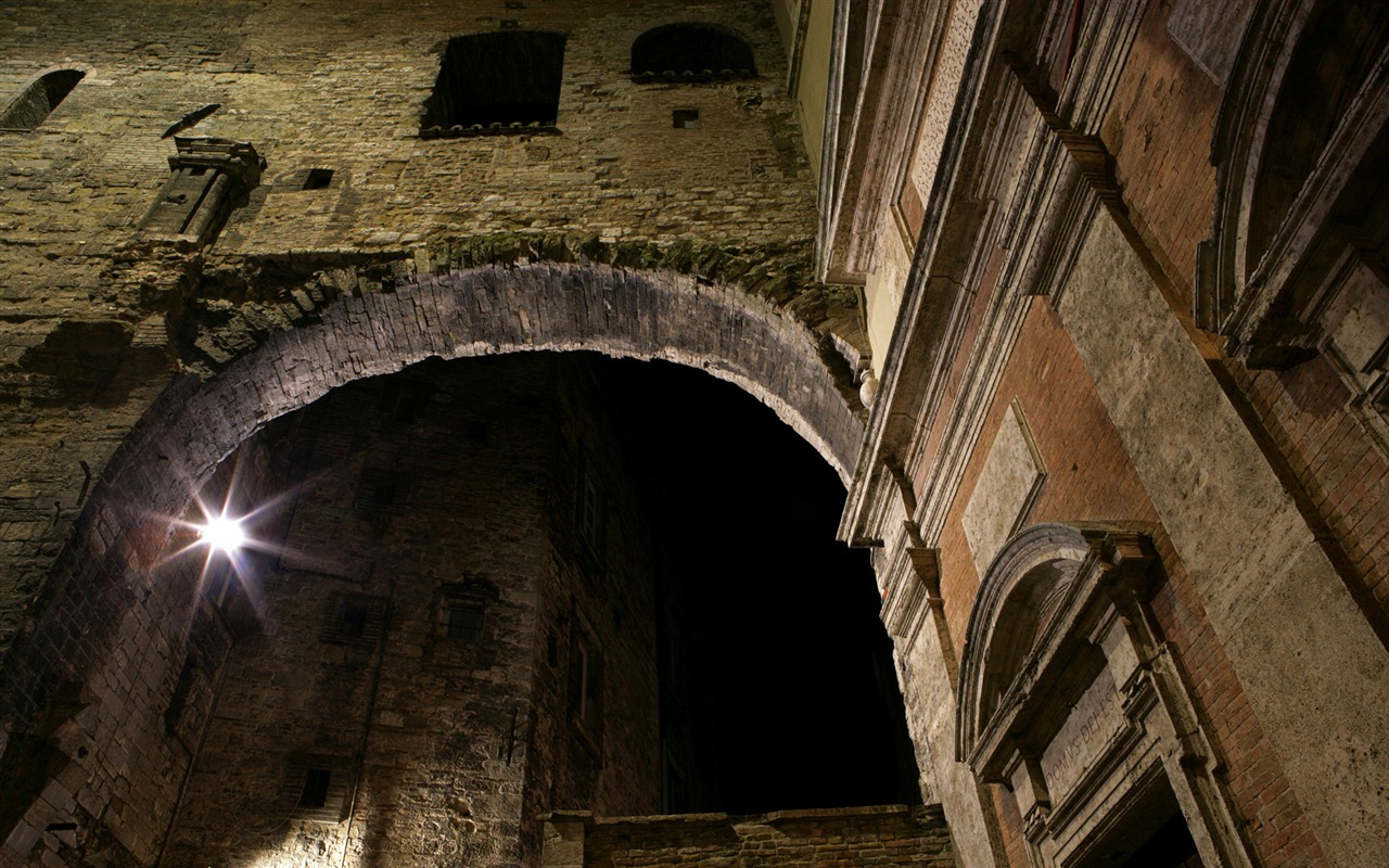 Windows 7 Wallpapers: Cobblestones And Corridors #8 - 1280x800