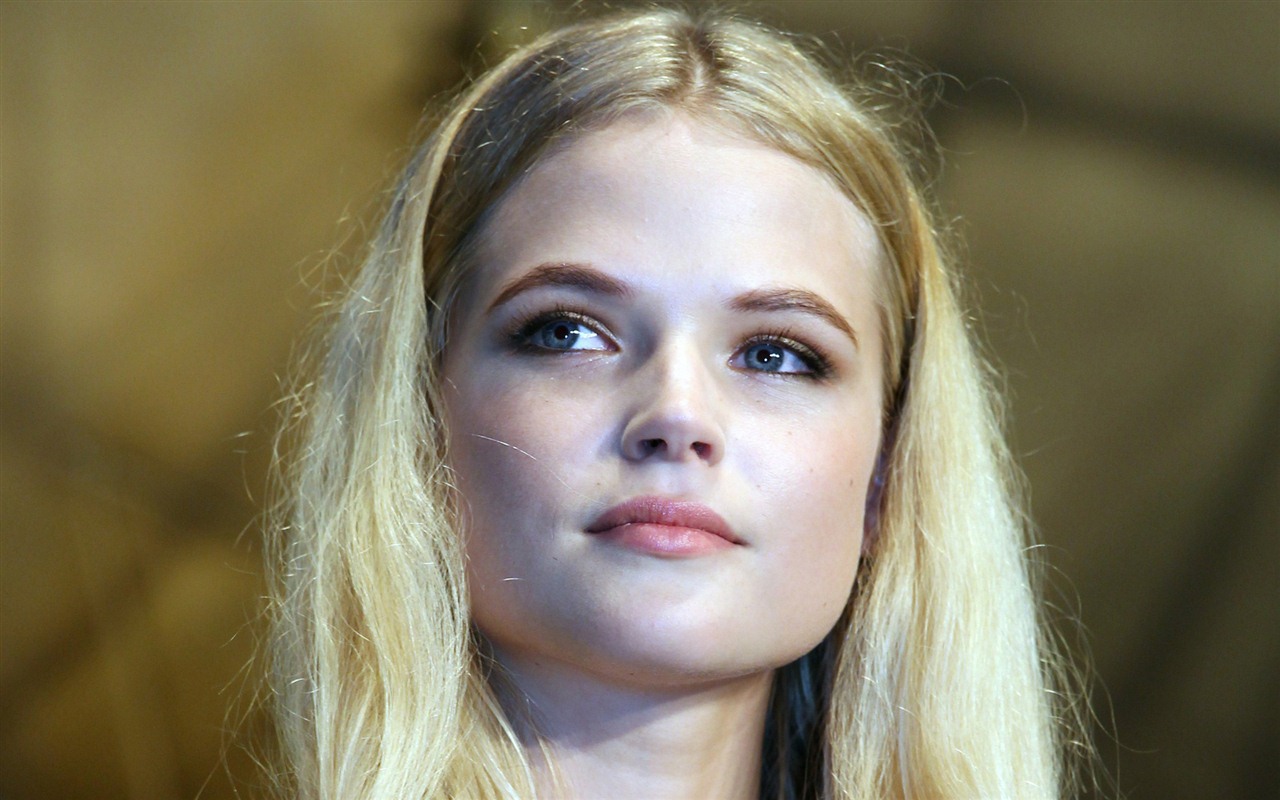 Gabriella Wilde 加布瑞拉·王爾德 美女壁紙 #9 - 1280x800