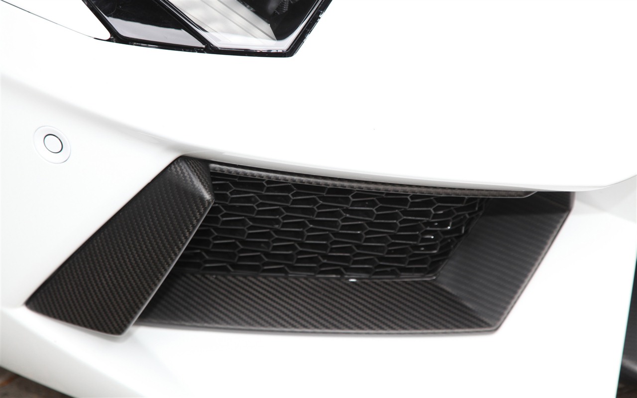 2012 Lamborghini Aventador LP700-4 蘭博基尼高清壁紙 #11 - 1280x800