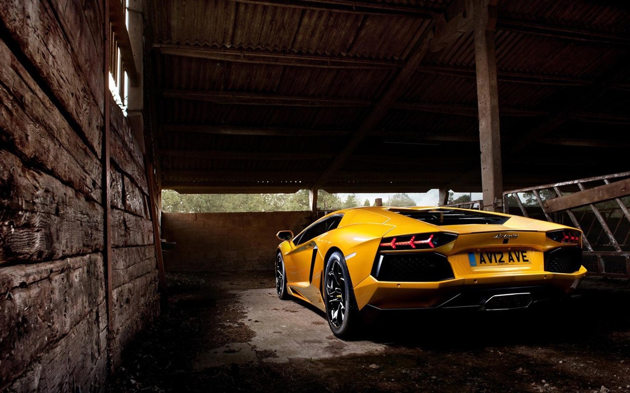 2012 Lamborghini Aventador LP700-4 蘭博基尼高清壁紙 #20 - 1280x800