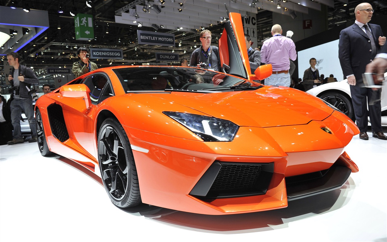 2012 Lamborghini Aventador LP700-4 兰博基尼 高清壁纸34 - 1280x800