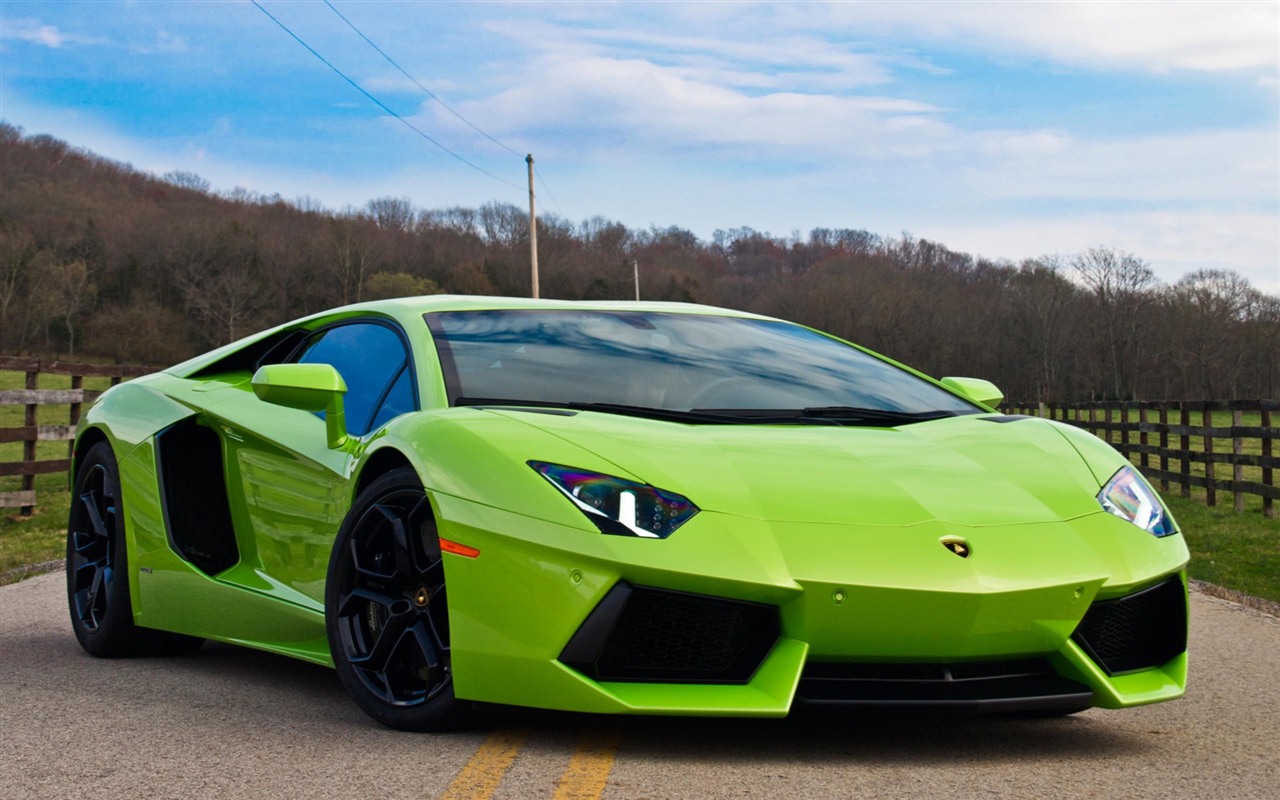 2012 Lamborghini Aventador LP700-4 蘭博基尼高清壁紙 #45 - 1280x800