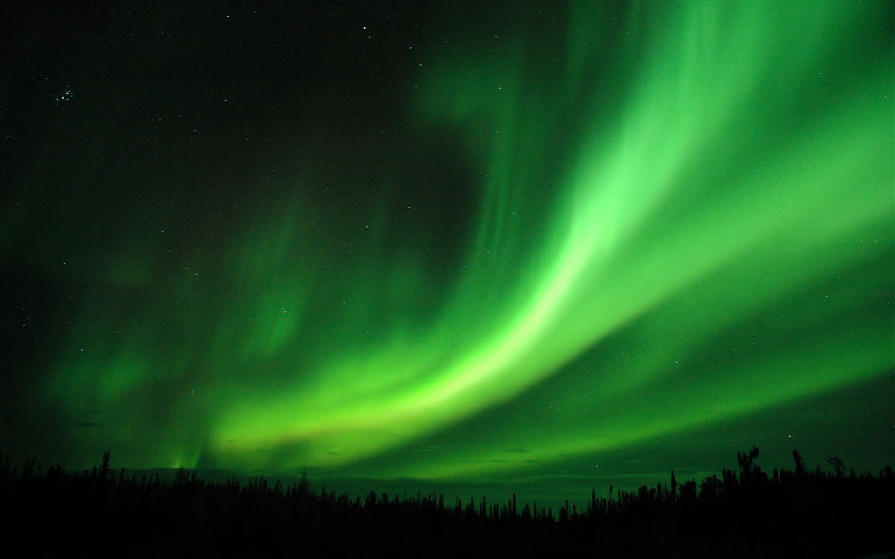 Natural wonders of the Northern Lights HD Wallpaper (1) #4 - 1280x800