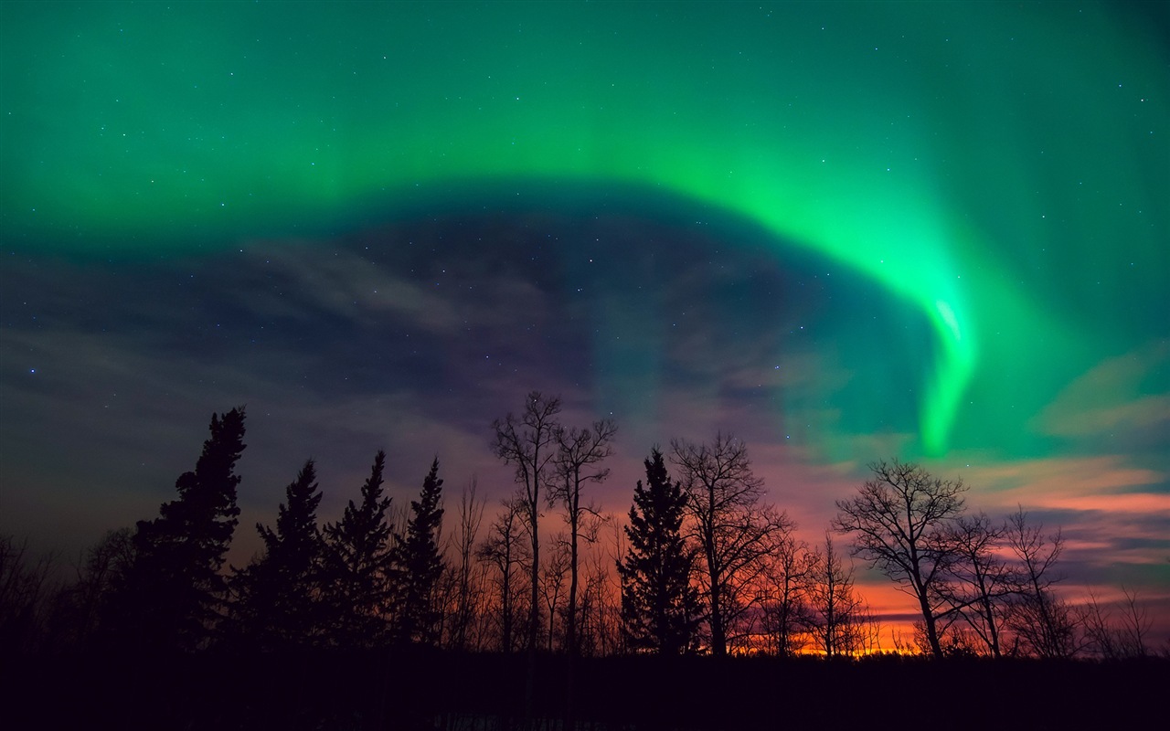 Natural wonders of the Northern Lights HD Wallpaper (1) #19 - 1280x800