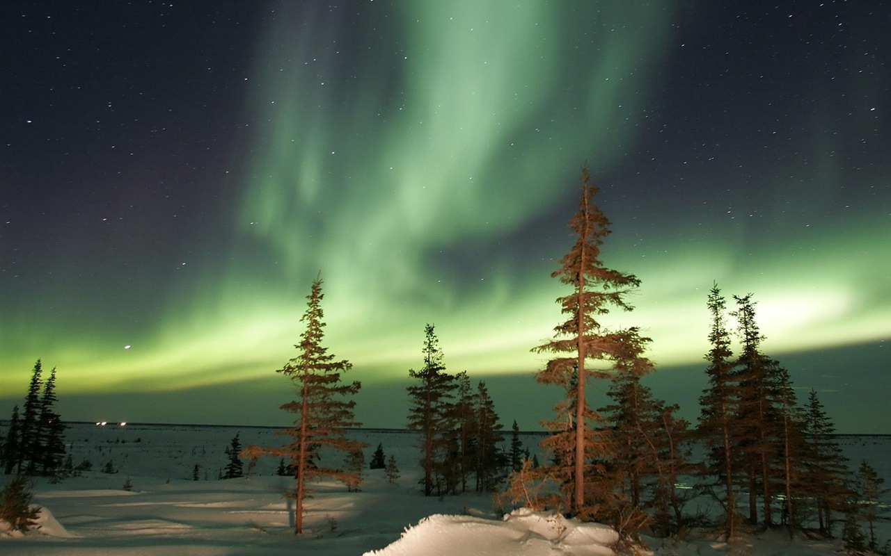 Natural wonders of the Northern Lights HD Wallpaper (2) #3 - 1280x800