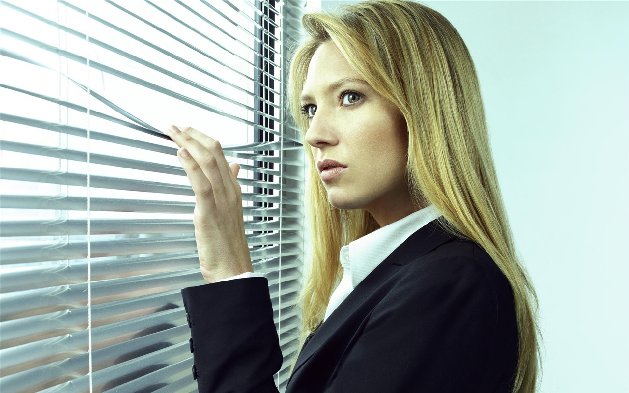 Anna Torv 安娜·托芙 美女壁紙 #4 - 1280x800