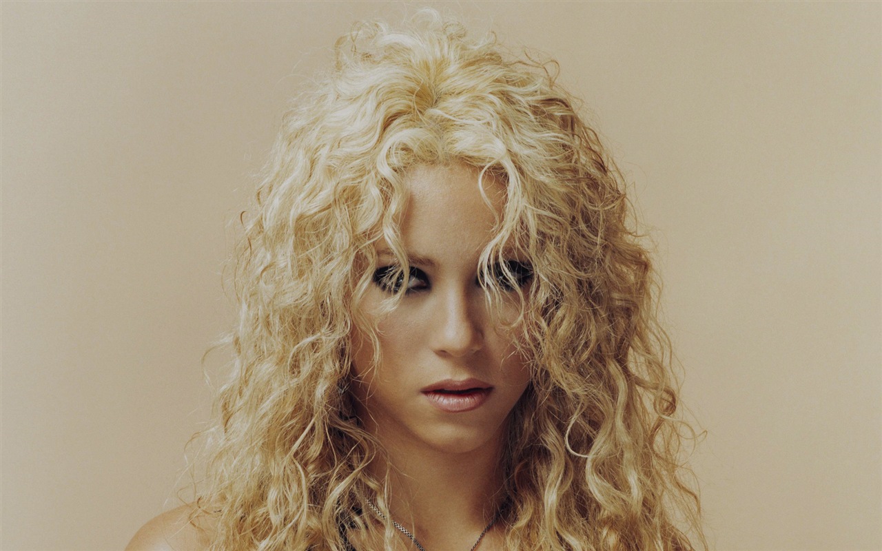 Shakira HD tapety na plochu #13 - 1280x800