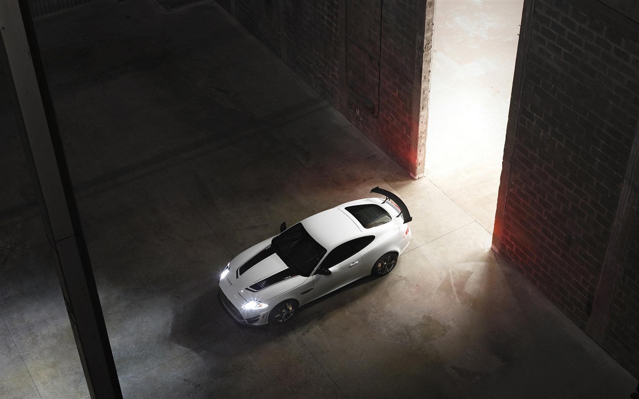 2014 Jaguar XKR-S GT 捷豹XKR-S GT跑车高清壁纸10 - 1280x800