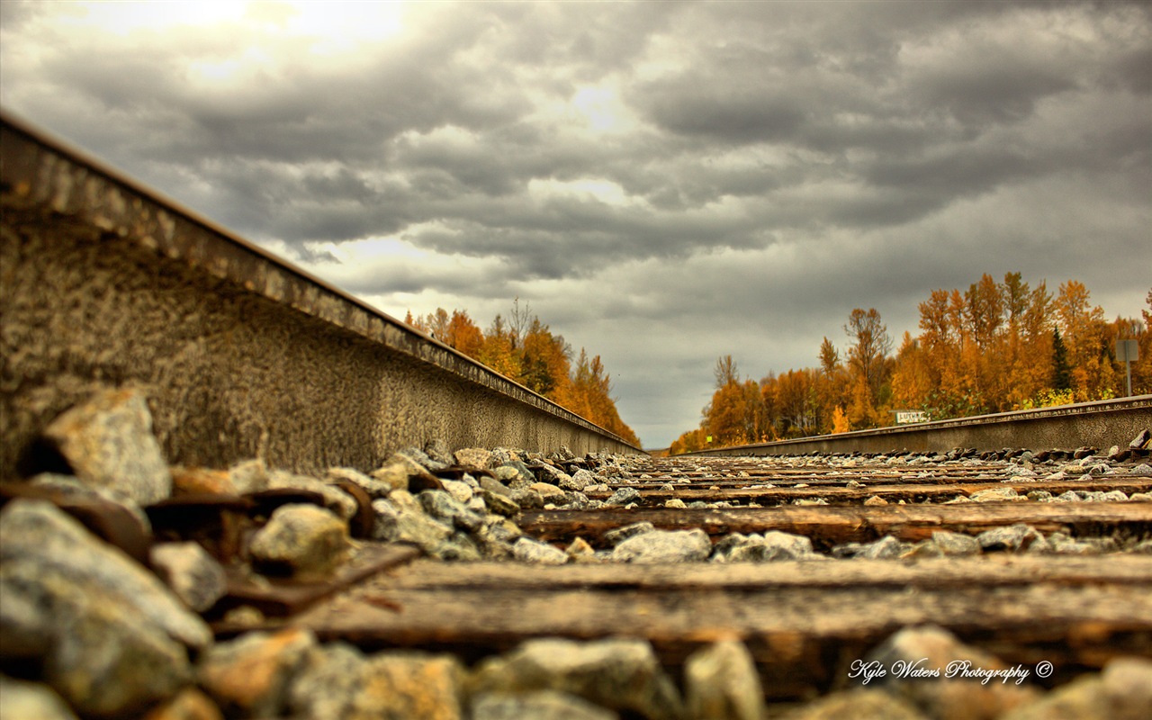 Windows 8 theme wallpaper: Alaska Scenery #9 - 1280x800