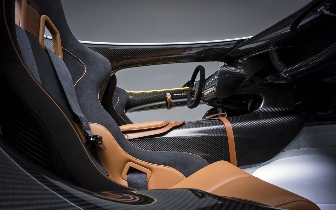 2013 Aston Martin CC100 Speed​​ster concept 阿斯頓·馬丁CC100概念車高清壁紙 #19 - 1280x800