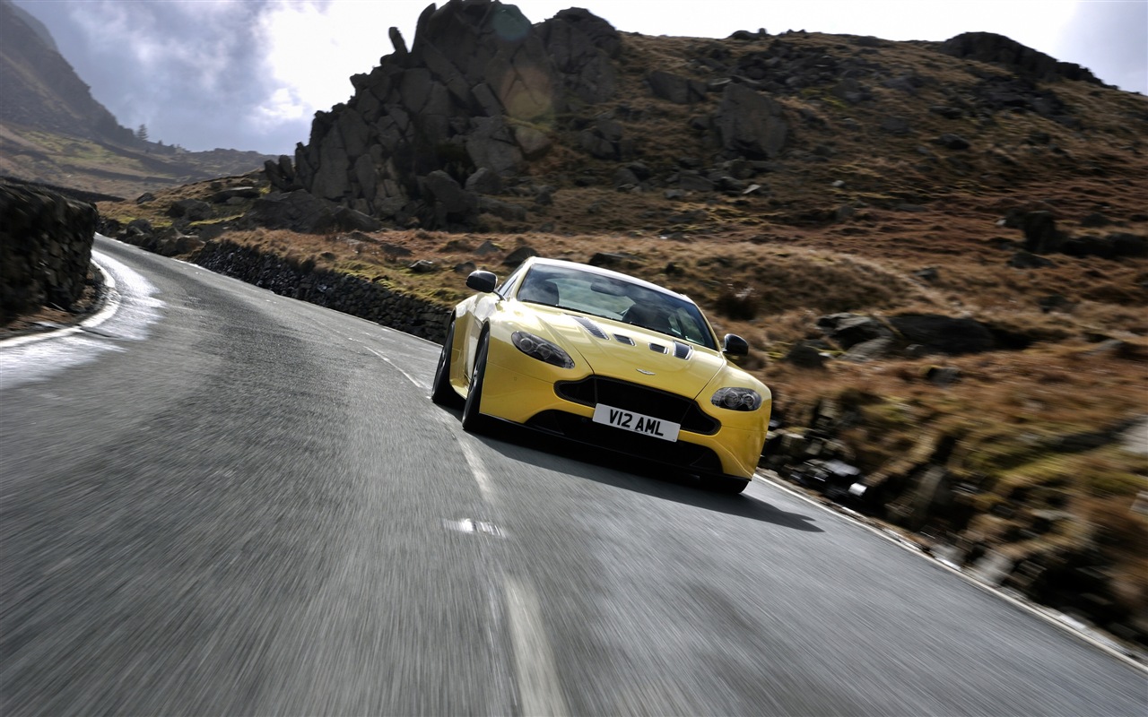 2013 Aston Martin V12 Vantage S HD tapety na plochu #6 - 1280x800