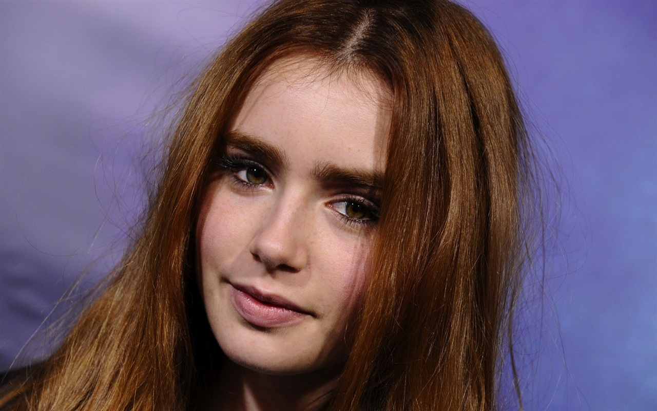 Lily Collins hermosos fondos de pantalla #2 - 1280x800