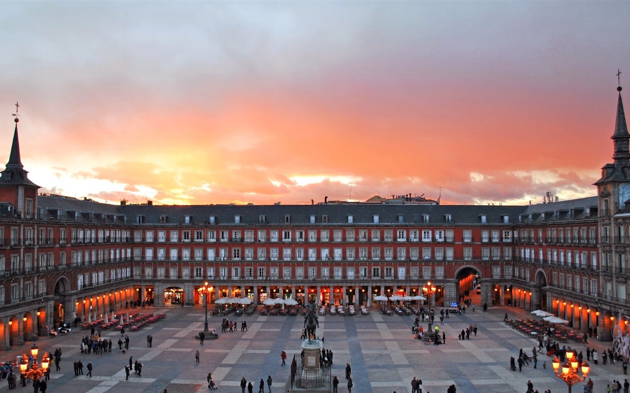 Hlavní město Španělska Madrid, městské scenérie HD Tapety na plochu #2 - 1280x800