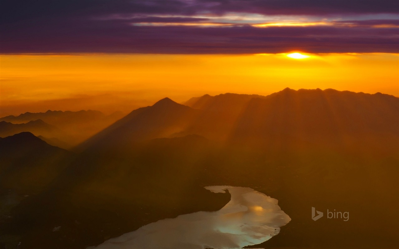 04. 2014 Bing HD tapety na plochu #13 - 1280x800