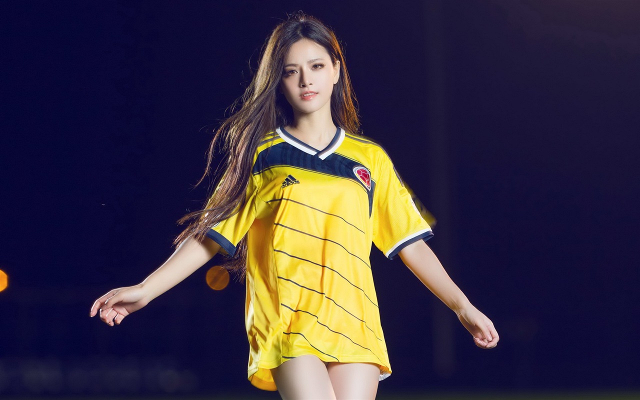 32 camisetas de la Copa del Mundo de fútbol, bebé wallpapers hermosas chicas HD #29 - 1280x800