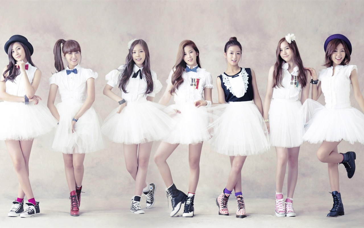 Korejský hudební dívčí skupina, růžové HD tapety na plochu #4 - 1280x800