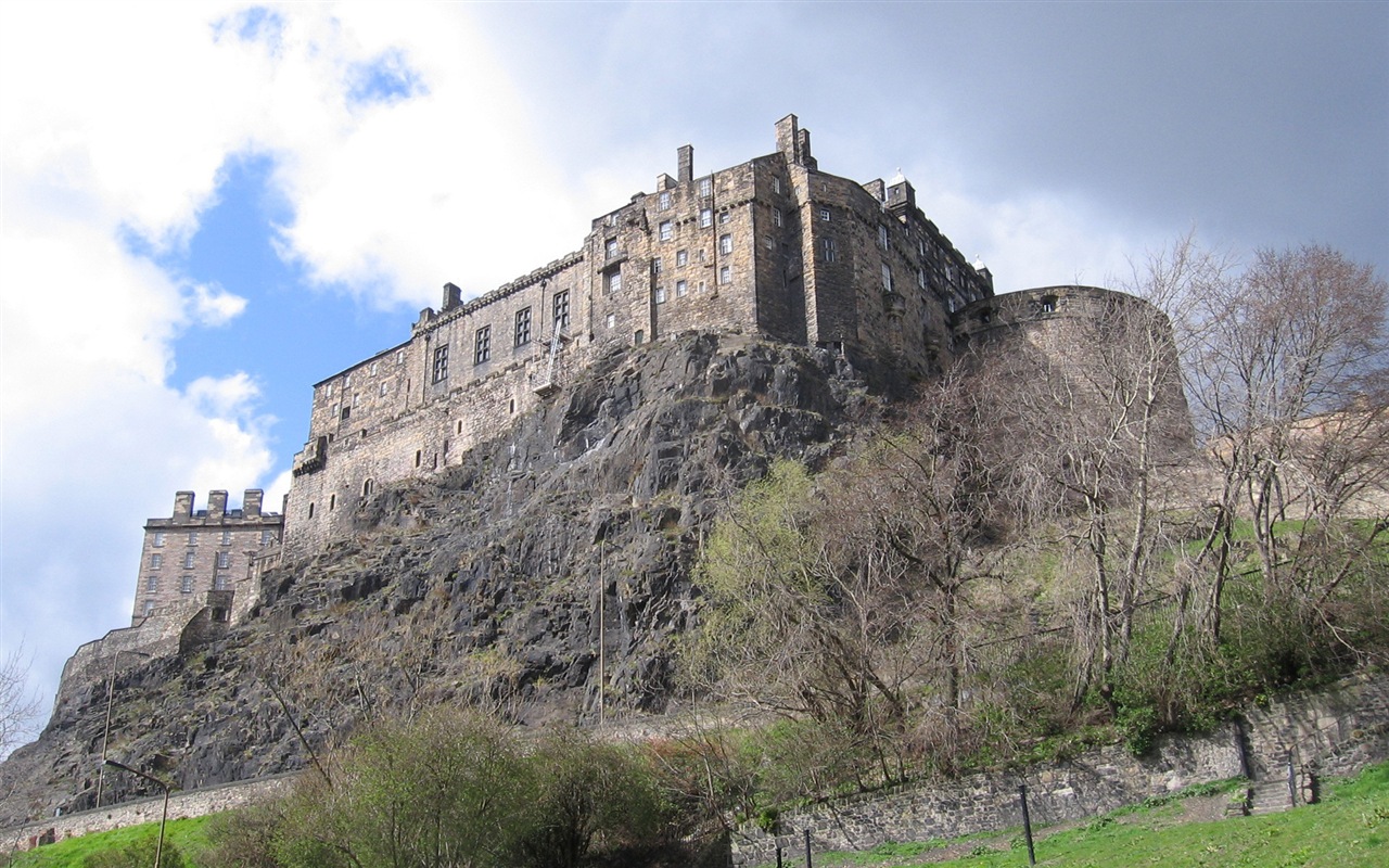 Beautiful city of Edinburgh, Scotland HD wallpapers #11 - 1280x800