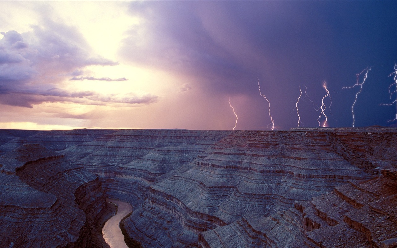 Lightning Thunder HD tapety na plochu #6 - 1280x800