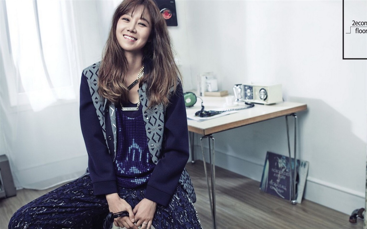 Südkorea schöne Mädchen Kong Hyo Jin HD Wallpaper #10 - 1280x800