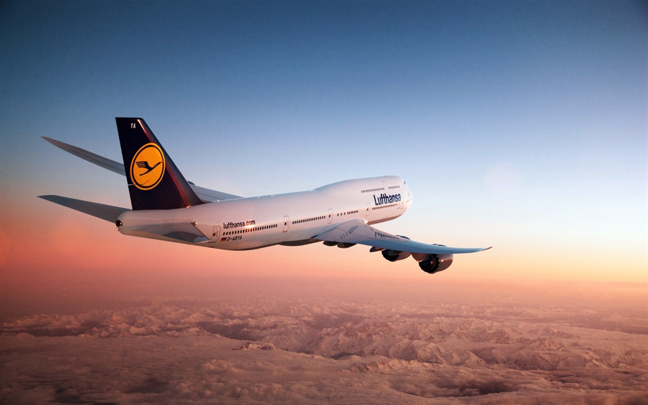 Boeing 747 dopravní letadlo HD tapety na plochu #1 - 1280x800