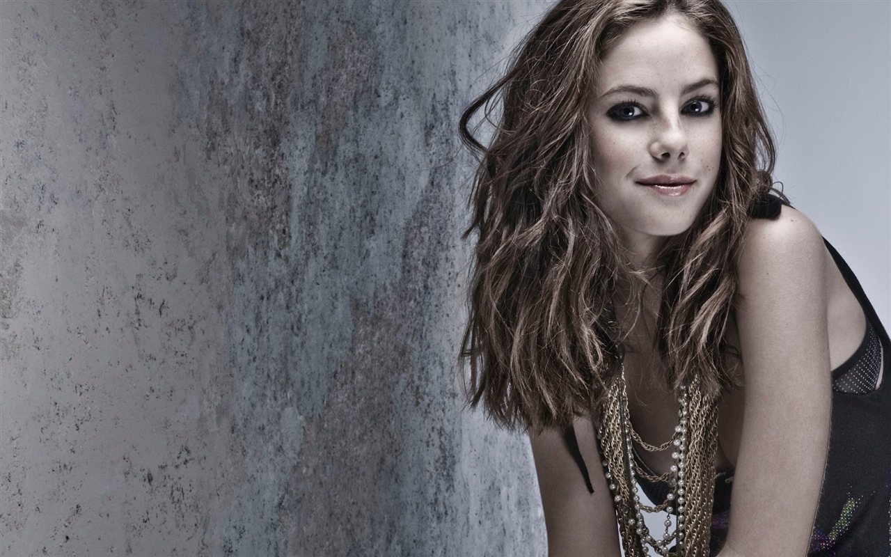 Fonds d'écran HD Kaya Scodelario #13 - 1280x800