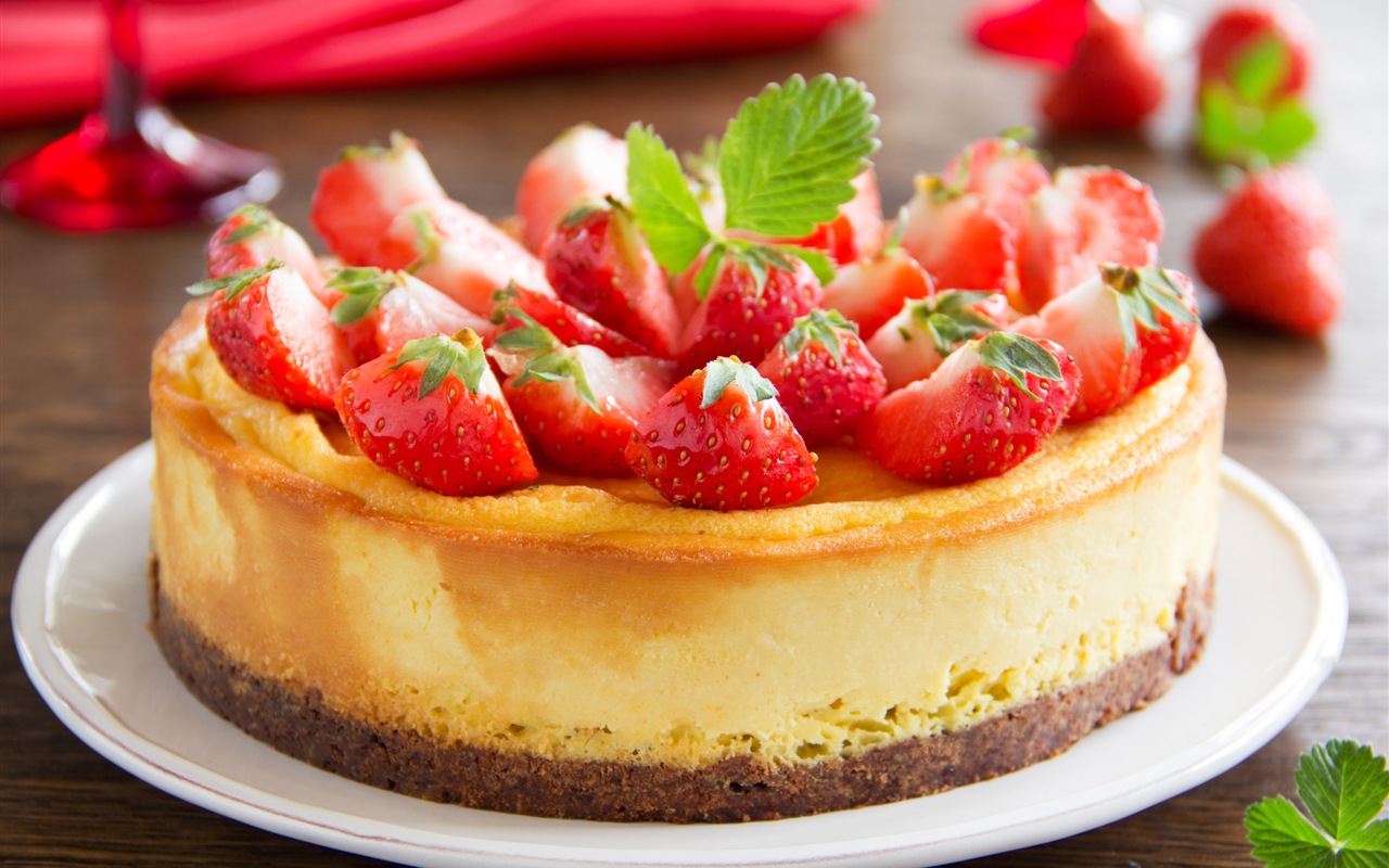 Delicious strawberry cake HD wallpapers #25 - 1280x800