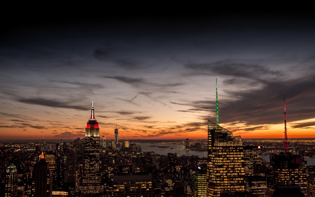 Empire State Building à New York, ville la nuit fonds d'écran HD #14 - 1280x800