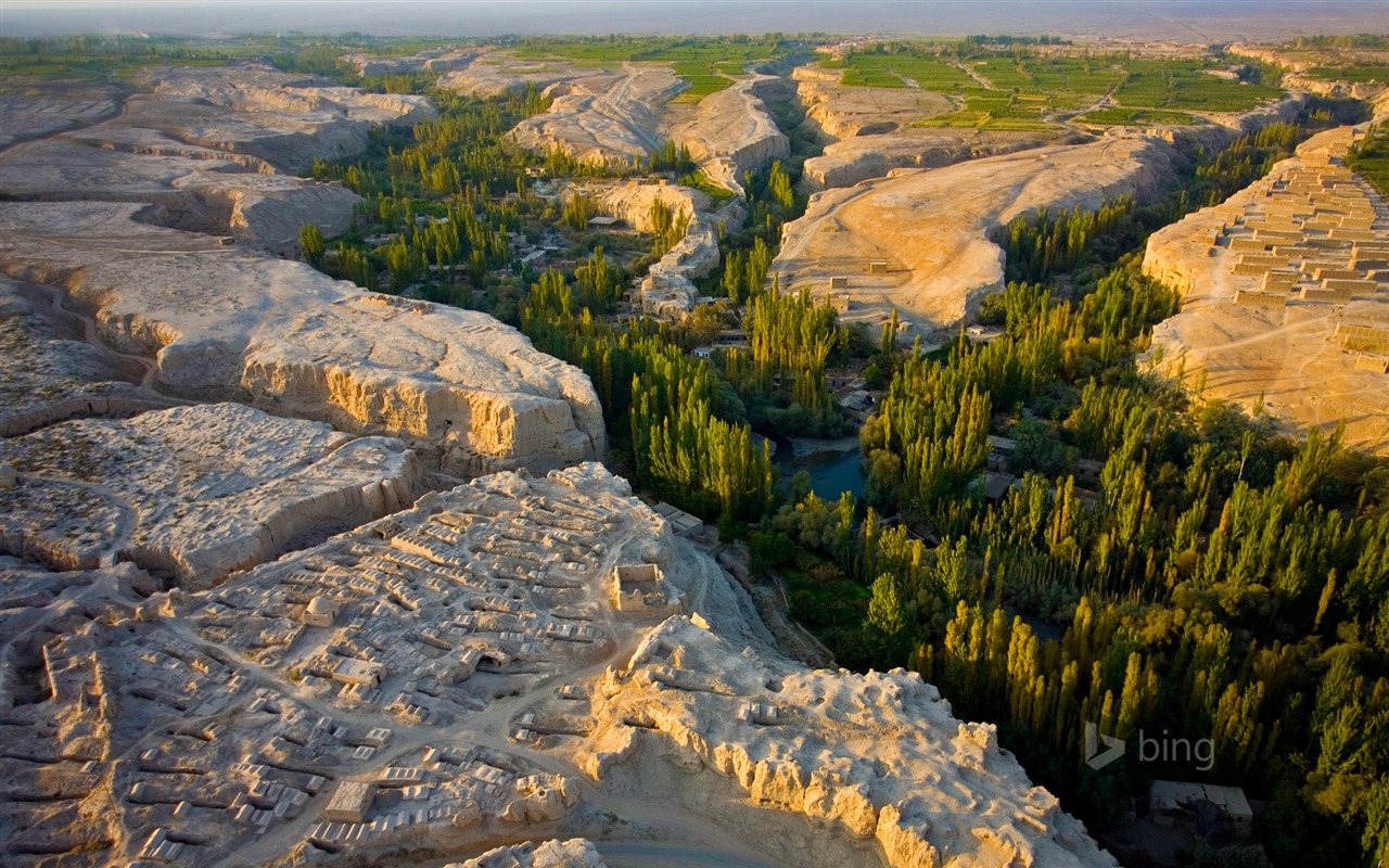 February 2016 Bing theme HD wallpapers #4 - 1280x800
