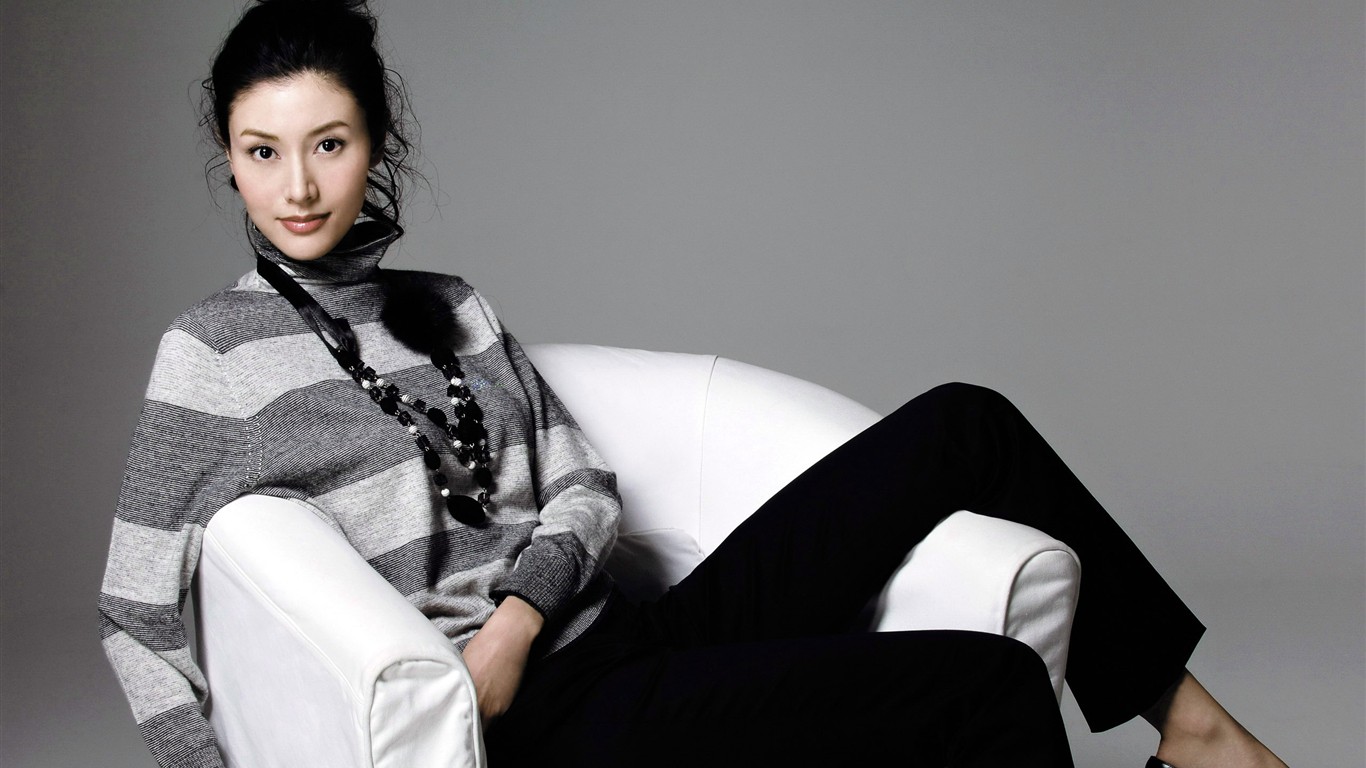 Michelle Reis Tapety Album #3 - 1366x768