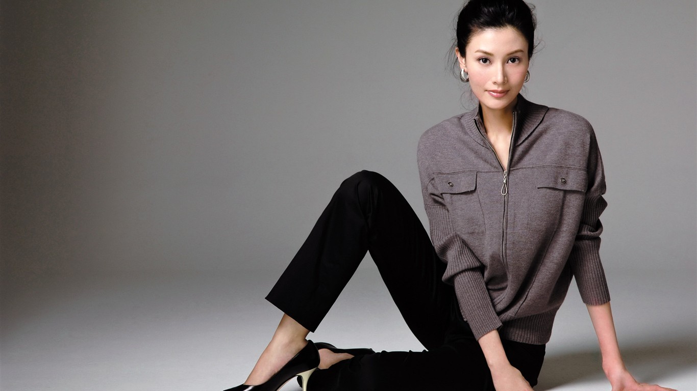 李嘉欣壁紙專輯 #4 - 1366x768