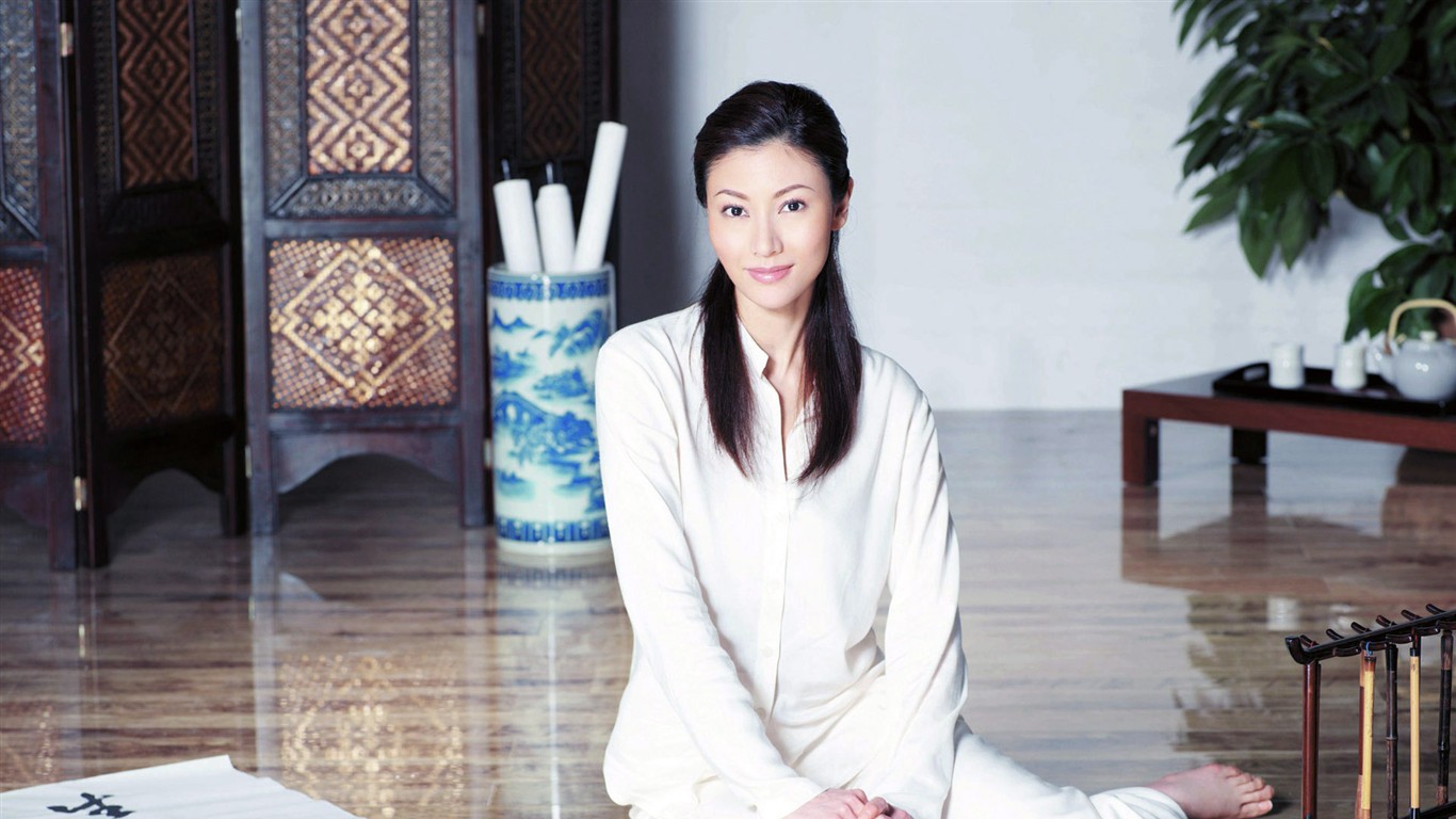 李嘉欣壁紙專輯 #18 - 1366x768